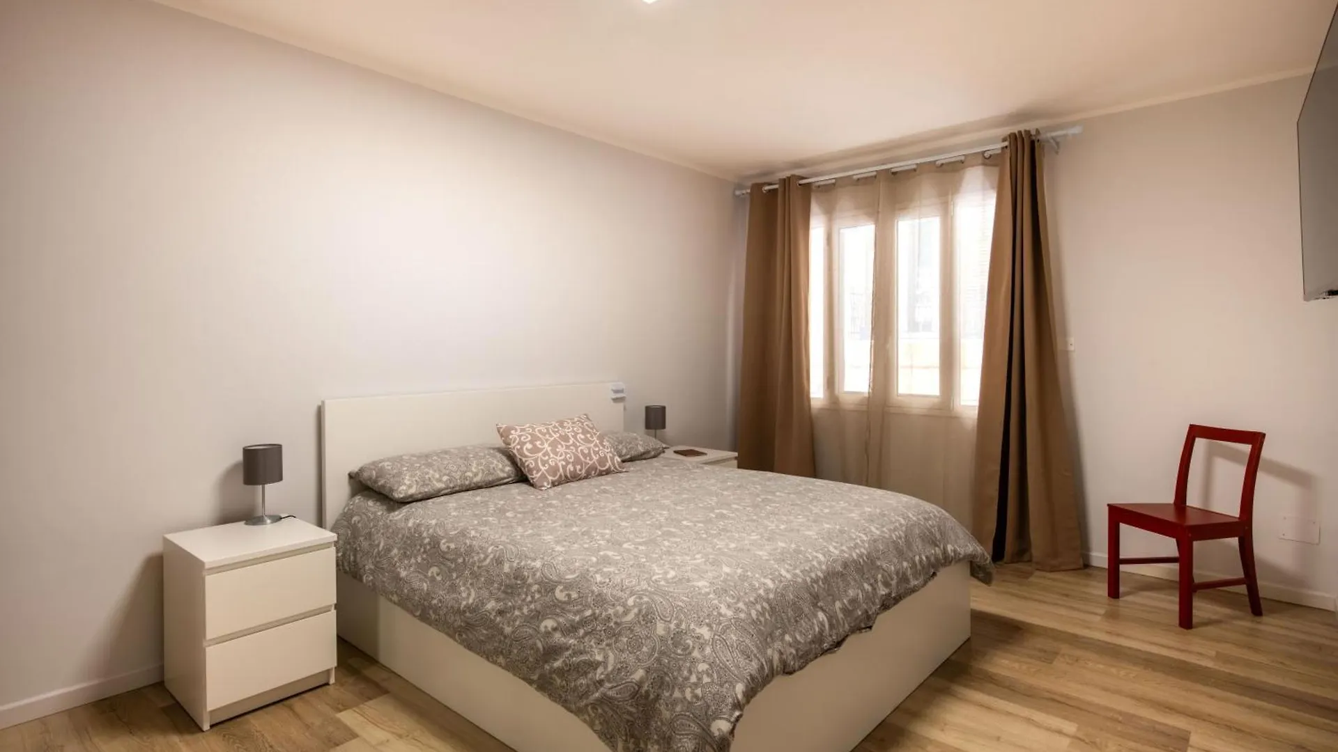 Villareale Flat - Palermo City Center Free Parking Italy